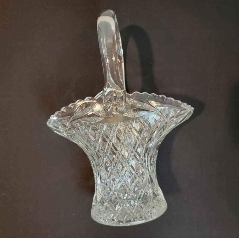 Princess House Diamond Cut Lead‎ Crystal Basket with Handle